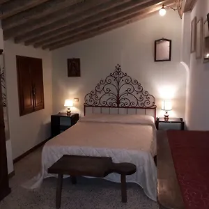Dolce Rosa ♡ Centro Storico Bed & Breakfast